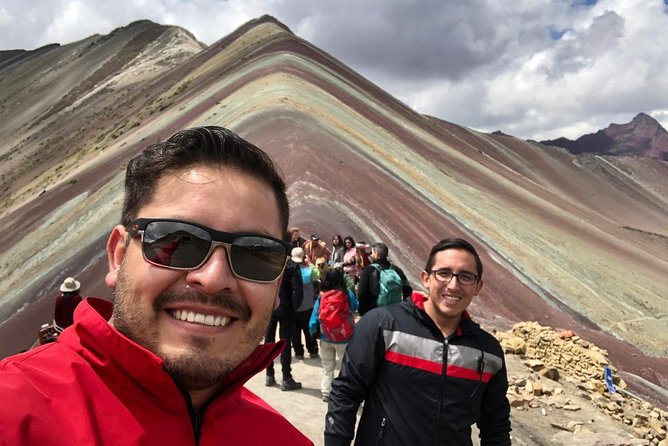 Rainbow Mountain Vinicunca - Cusco - Horses are not included, so plan your approach to the walk