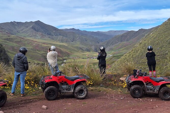 Red Valley and Rainbow Mountain in Quad Bikes - Summit time at about 5,100 meters: what you actually do up top