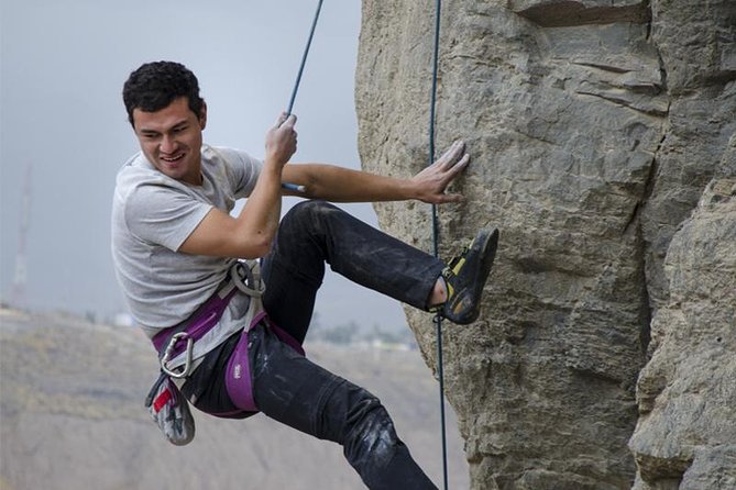 Rock climbing in Arequipa and the Andes of Peru - Your climbing session at Charcani: 3 hours, guided to your level
