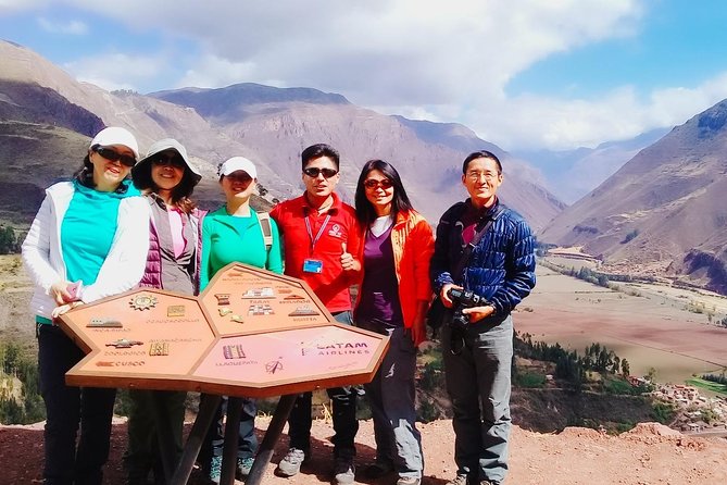 Sacred Valley and Machu Picchu Tour in 2 days with Peru Vip - Taray viewpoint photos along the Urubamba River