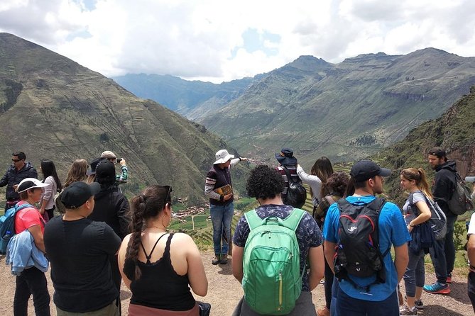 Sacred Valley & buffet lunch - Getting there in an AC van, and what small group really changes