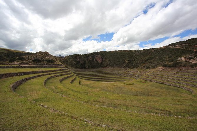 Sacred Valley Full Tour - Pisac, Moray & Andean Traditions - Salinas de Maras: thousands of salt pools carved into the mountainside