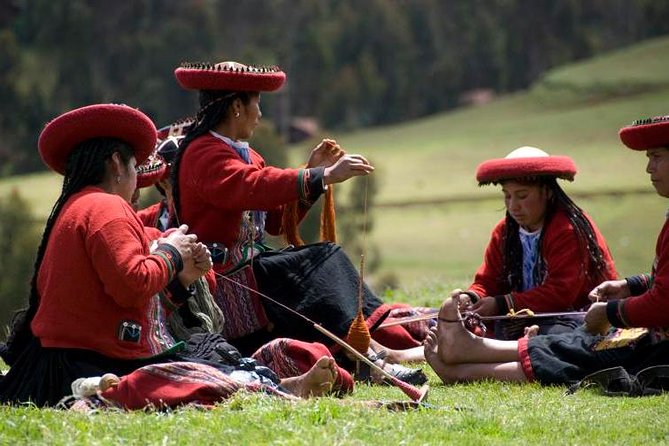 Sacred Valley Full Tour - Pisac, Moray & Andean Traditions - Chinchero: weaving traditions, natural dyes, and trueque at the Sunday market