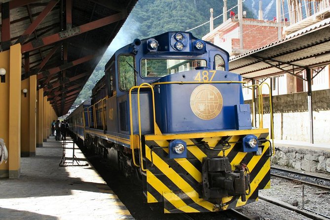 Sacred Valley, Machu Picchu 2-Day Tour with Hotel from Cusco - Huaynapicchu and Machu Picchu Mountain: optional hikes that require planning