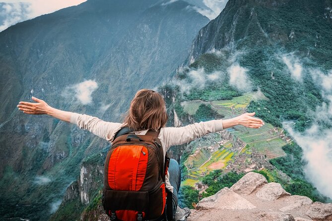 Sacred Valley & Machu Picchu - Day 1: Pisac first, then Urubamba lunch, ending at Ollantaytambo