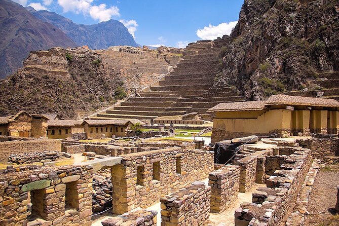 Sacred Valley & Machu Picchu - What to expect physically: moderate fitness, stairs, and no-vertigo rule