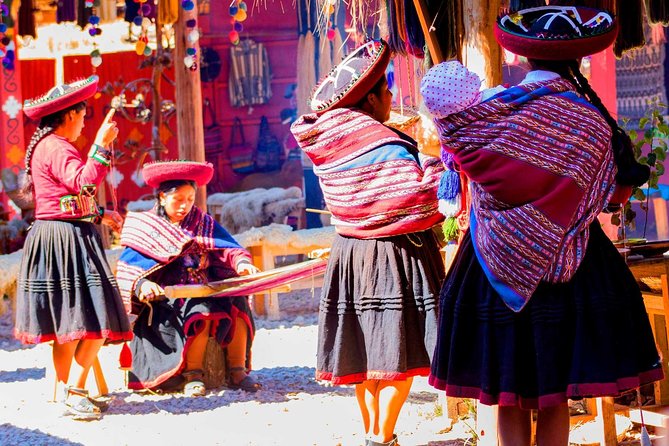 Sacred Valley of the Incas - Pisaq, Ollantaytambo and Chinchero - The small-group style: what changes with up to 16 people