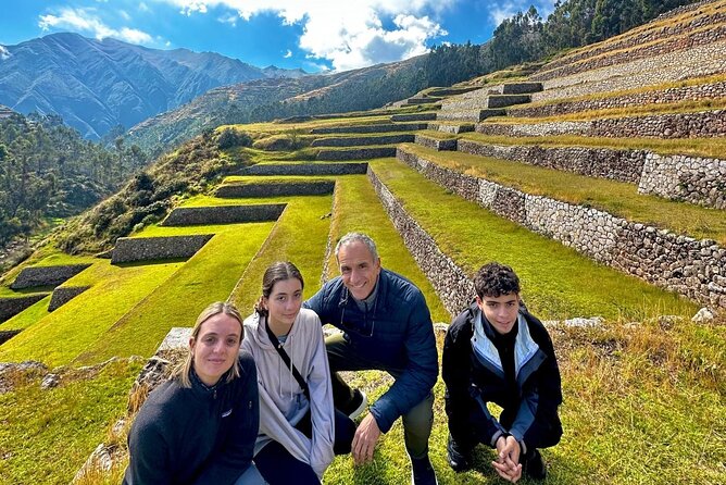 Sacred Valley Tour Vip Chinchero Ollantaytambo and Pisac - Chinchero: Sunday Market Energy and the Ten-Niche Inca Wall