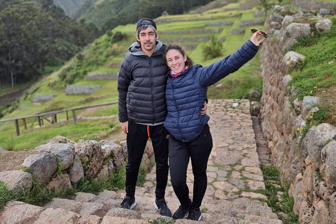 Sacred Valley Tour with Maras Moray and Lunch. - Inkac Qachi store: chocolate with salt as a tasty break
