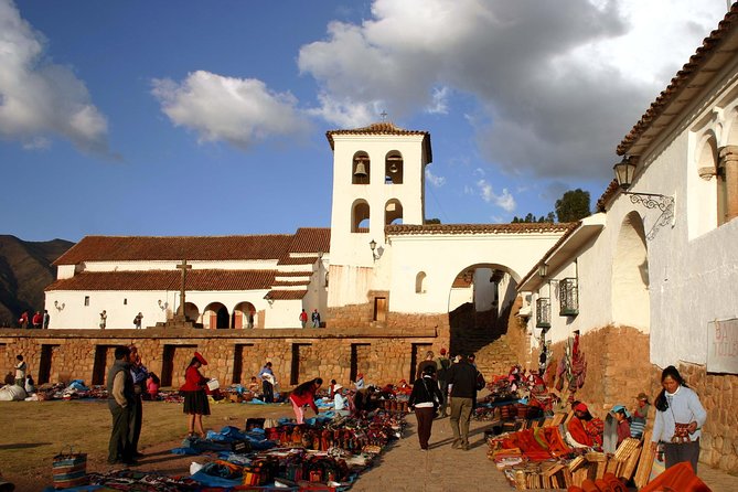 Sacred Valley Wonders: Magical Full-Day Experience - Group Tour - Chinchero: The Inca Wall, the Colonial Church, and the Peaks You Can Actually See