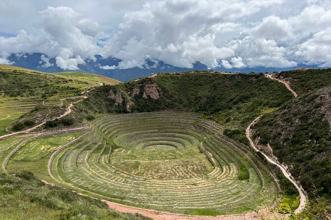 Salineras de Maras Moray and Hands of the Community - Salineras de Maras: the salt mines, the salt story, and optional pink-salt shopping