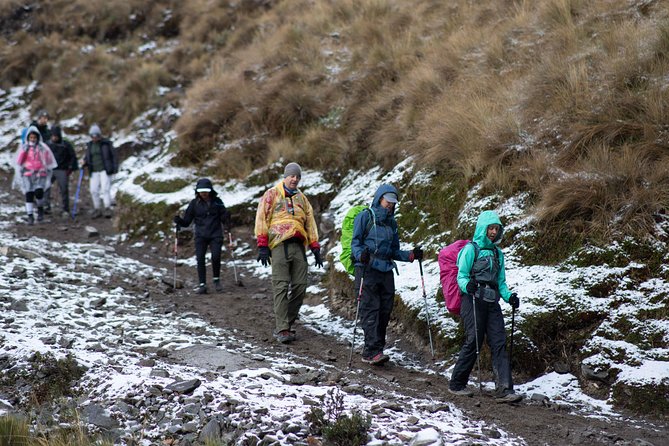 Salkantay Trek to Machu Picchu: 5-Day Adventure Tour - Included Stuff That Actually Matters (and what isn’t)