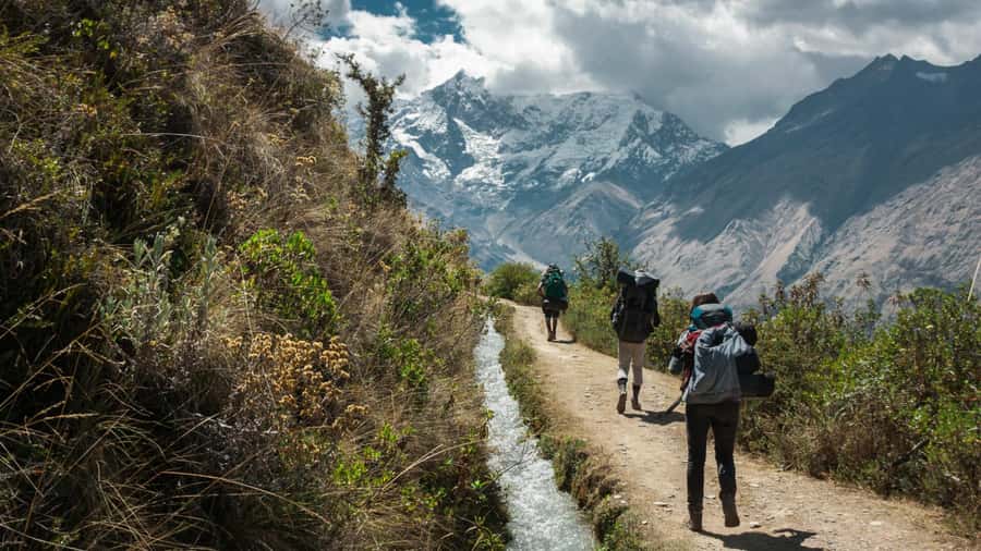 Salkantay Trek to Machu Picchu 5 Days with Sky Lodge Domes - Food, luggage, and the gear rules that keep you comfortable