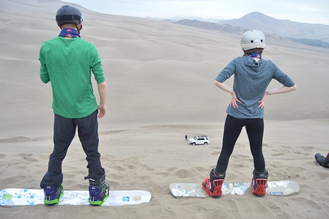 Sandboarding and Off Road in Lima (National Park Lomas de Ancón) - Starting at Muelle de Ancón: gear fitting and a smooth first lesson