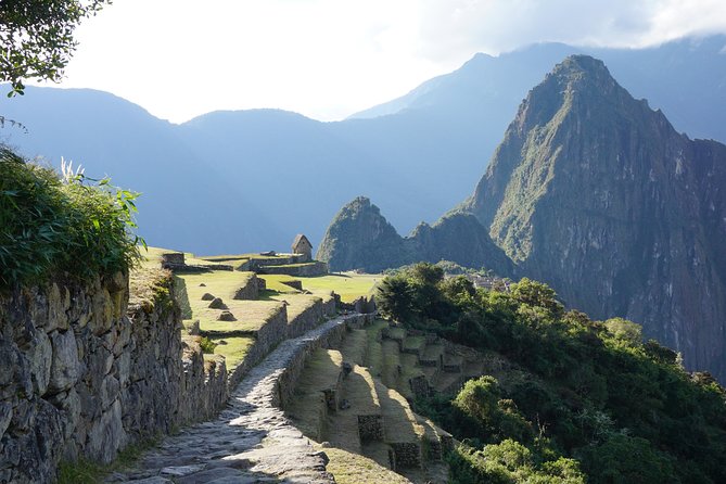 Short Inca Trail to Machu Picchu - 2 days - Glamping Service - Day 2: sunrise bus, 2.5-hour private guide, and optional mountain tickets
