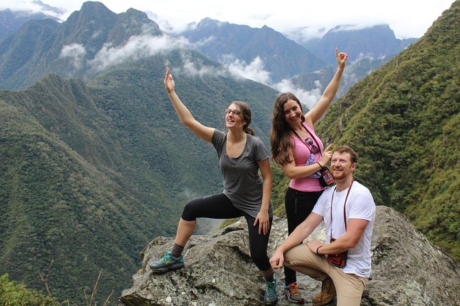 Short Inca Trail to Machu Picchu With Hotel 2D-1N - What Makes Wiñay Wayna Special at This Pace