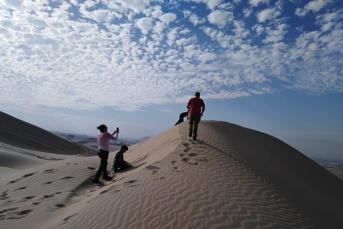 Sunset at the Oasis of Huacachina - Dune buggy rides and sand time, plus the one-hour pacing reality