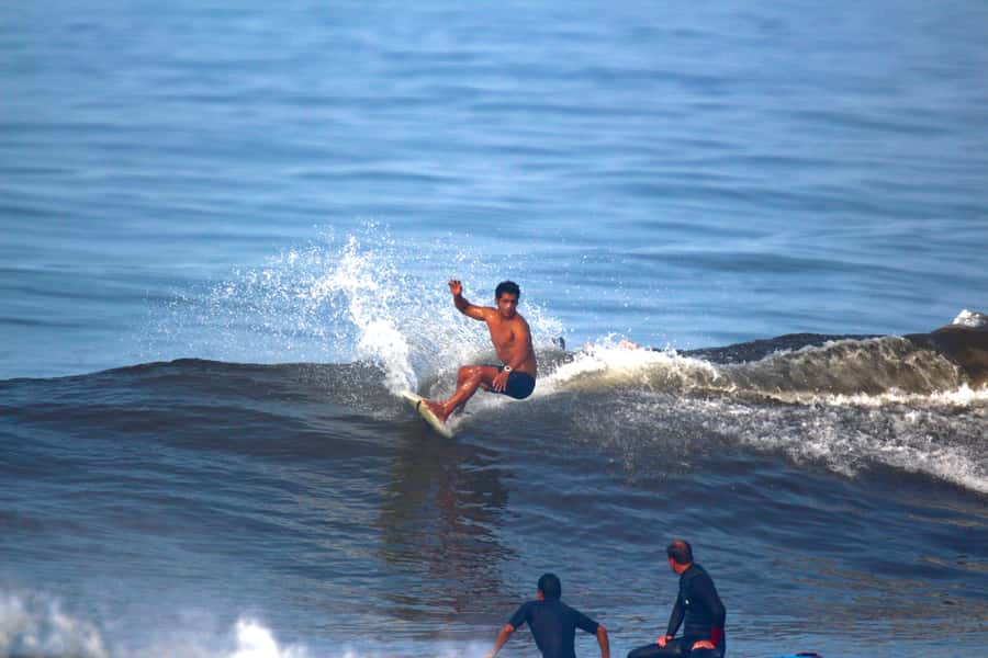 Surfing experience in Lima - Practical Booking Tips for a Smooth Miraflores Surf Day