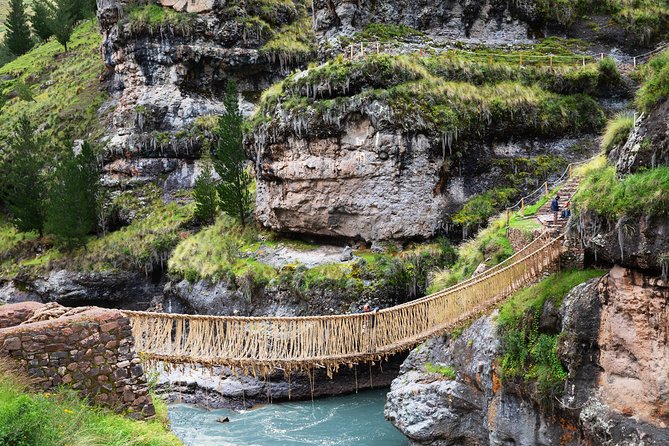 The last inka bridge "Q´eswachaka" service in private - Stop 1: Qeswachaka and the living bridge ritual