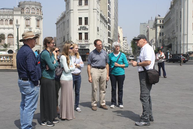 The Original Highlights of Lima - Private Half Day Tour - Miraflores on purpose: Huaca Pucllana to El Parque del Amor