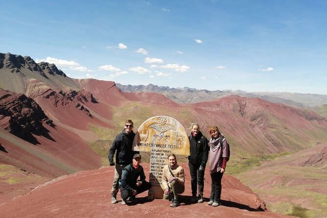 The Vinicunca Rainbow Mountain in a day from Cusco - The descent and the return to Cusipata for lunch
