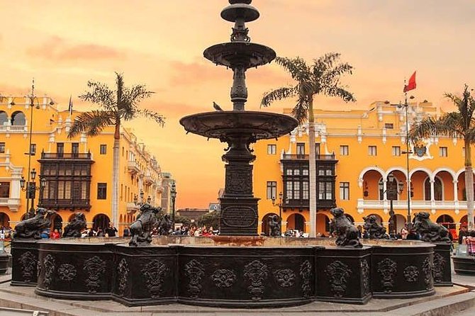 Top Attractions in Lima: Historic Center, Love Park & Catacombs - Key highlights you’ll feel immediately