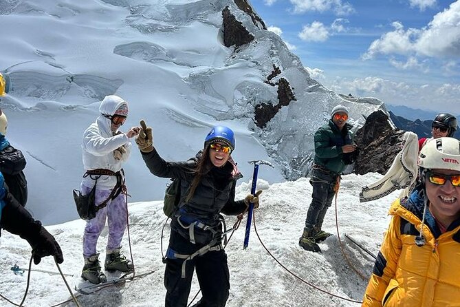 Tour Climbing Nevado Mateo | Your First 5,150 m Summit | 12 Hours - Summit Time: Contrahiervas Remnants and Cancora Lagoons