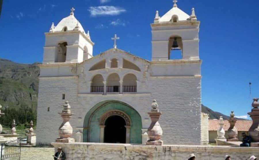 Tour Fullday Colca Canyon with Breakfast and Typical Lunch - Price and logistics: what $40 covers and what can add up