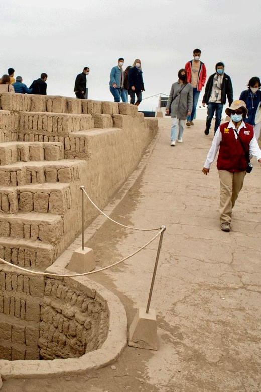 Tour Huaca Pucllana: Pyramids and Pre-Columbian Antiquity - Free Time for Photos and Independent Exploring