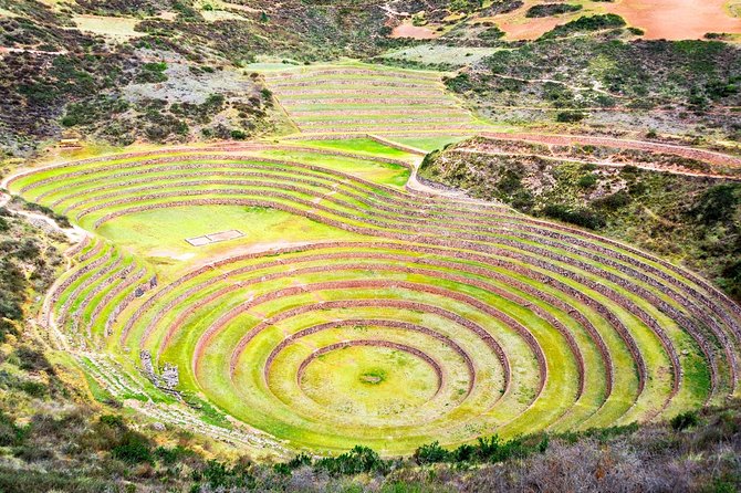 Tour to Maras Moray and Salineras 1/2 Day - Maras first stop: colonial-era signals in today’s town