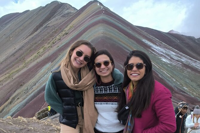 Tour to the Vinincunca Rainbow Mountain + Red Valley from Cusco - Cusipata Buffet Lunch: Food, Bathrooms, and Getting Your Energy Back