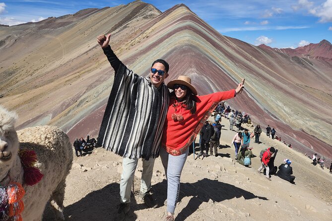 Vinincunca Rainbow Mountain Tour and optional visit to Red Valley. - The descent, the Cusipata lunch, and rolling back to Cusco