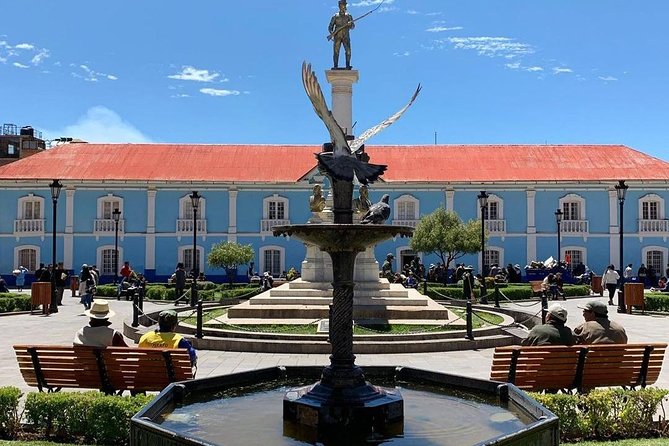 Walking City tour Puno - Parque Pino and Dr. Manuel Pino: the city’s social living room
