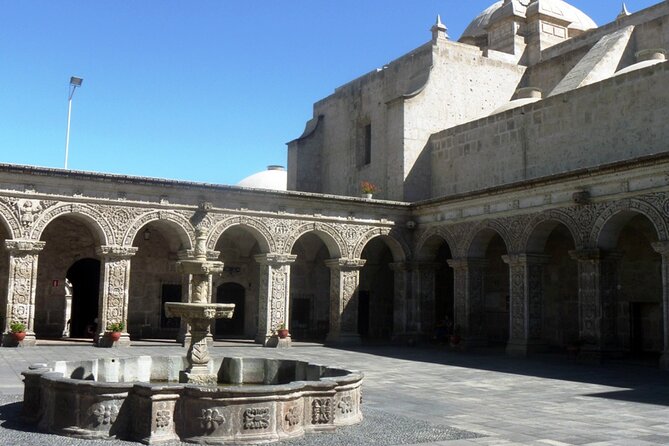 Walking Tour through the Historic Center of Arequipa - Iglesia de la Compañía de Jesús Cloisters: Art, Carvings, and Quiet Drama