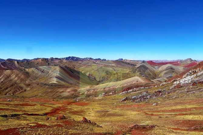 Walking with Alpacas in Palcoyo: The Alternative Rainbow Mountain - What’s included, and why it matters at altitude